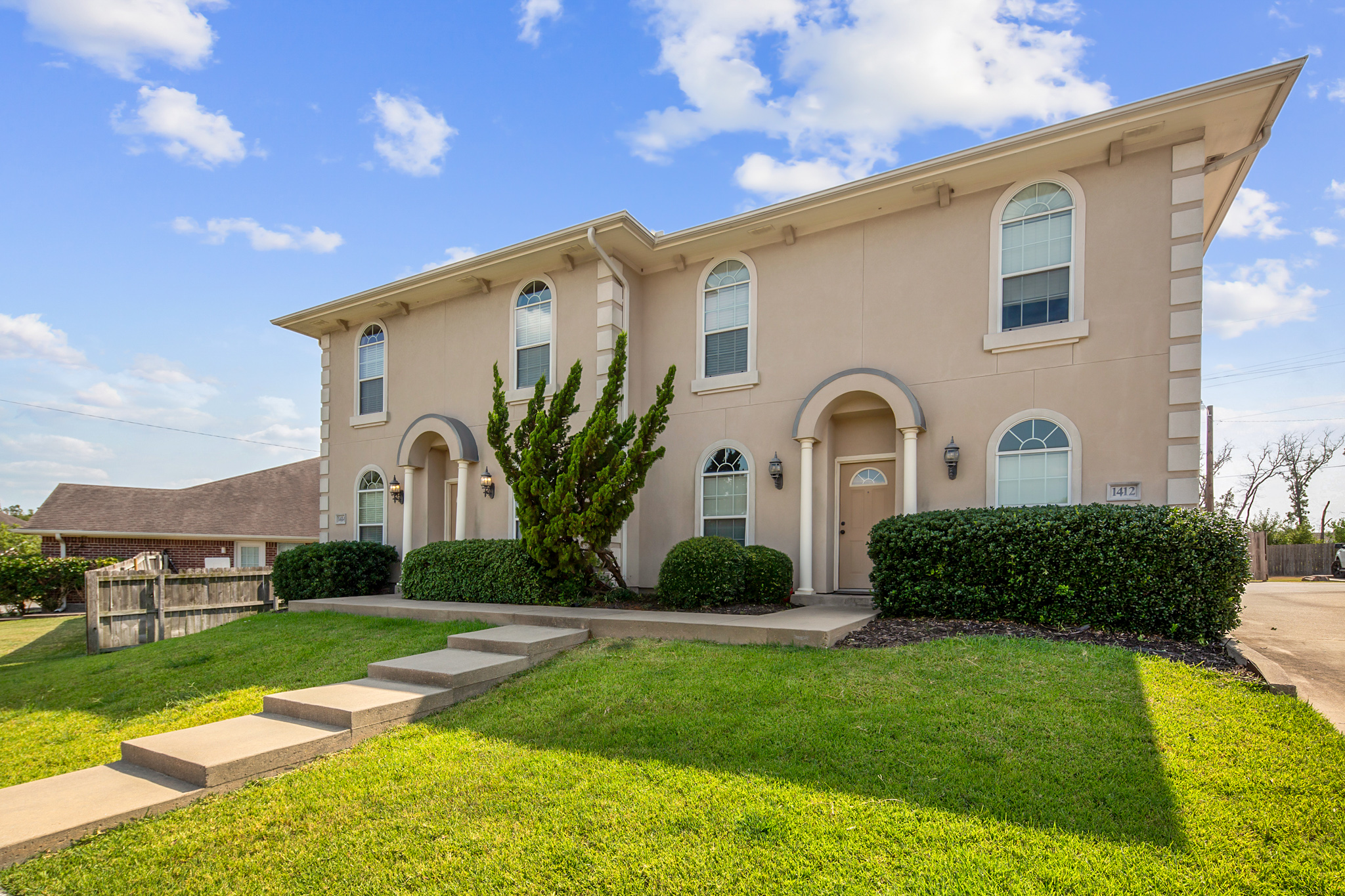 Property thumbnail image