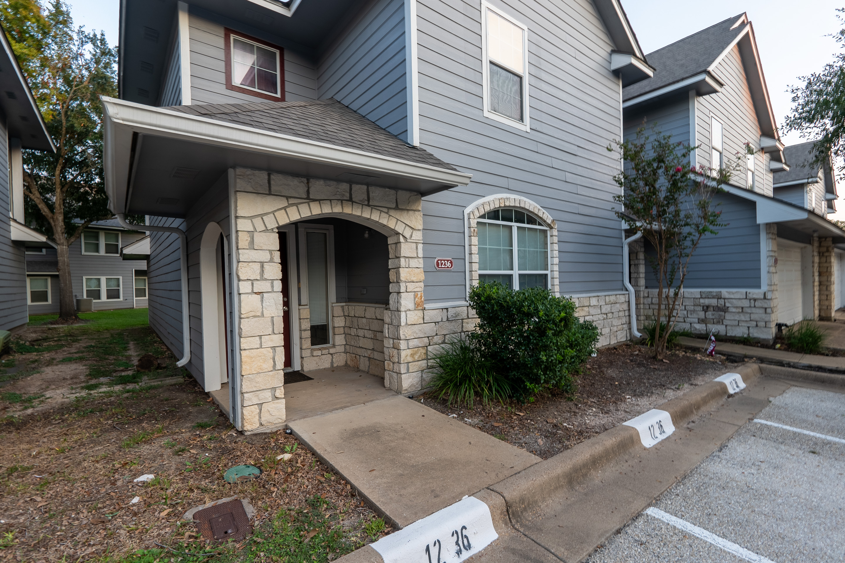 Property thumbnail image